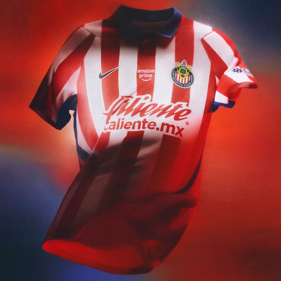 Chivas Nike Women's 2026/27 Home Stadium Replica Jersey - White/Red thumbnail 5