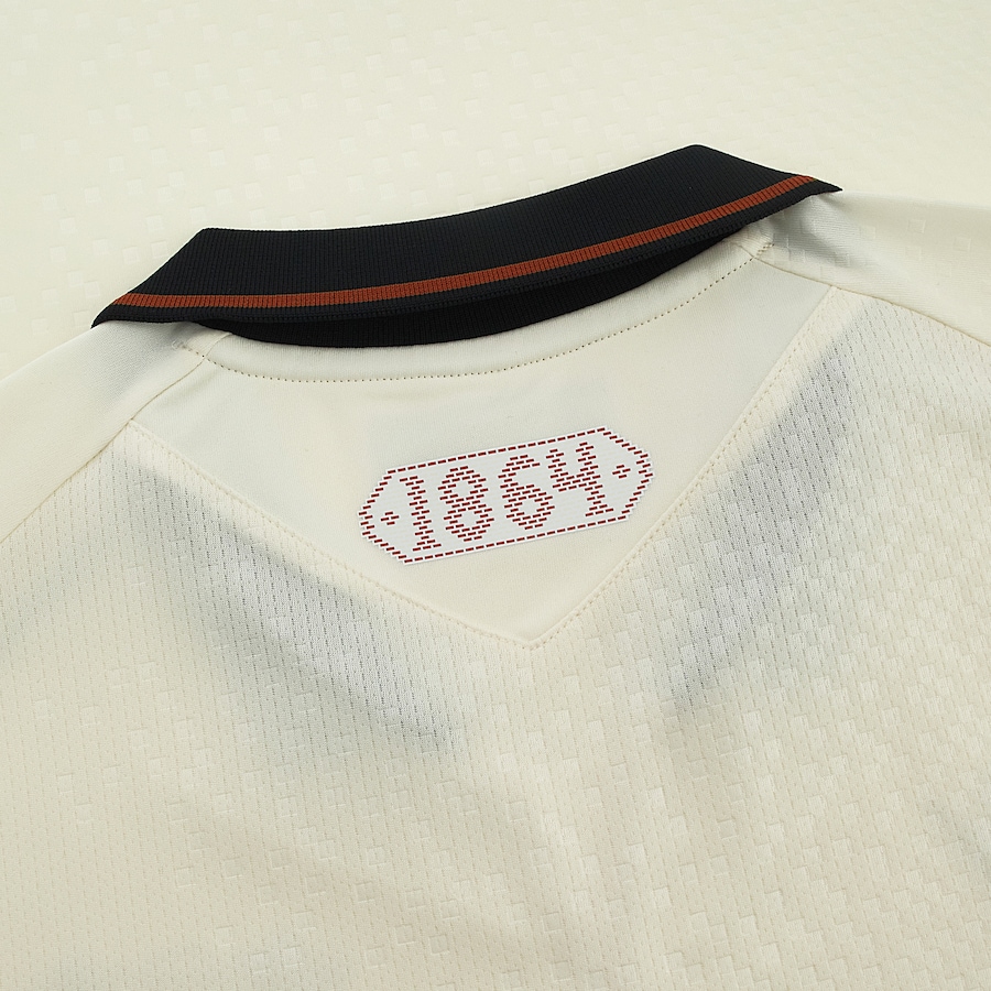Wrexham Macron 2026/27 Third Replica Jersey - Cream thumbnail 6