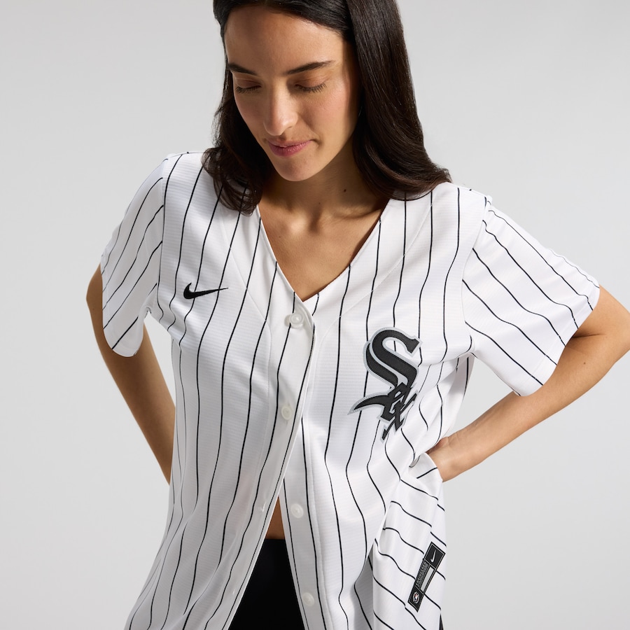 Chicago White Sox Nike Women's Home Replica Team Jersey - White thumbnail 8